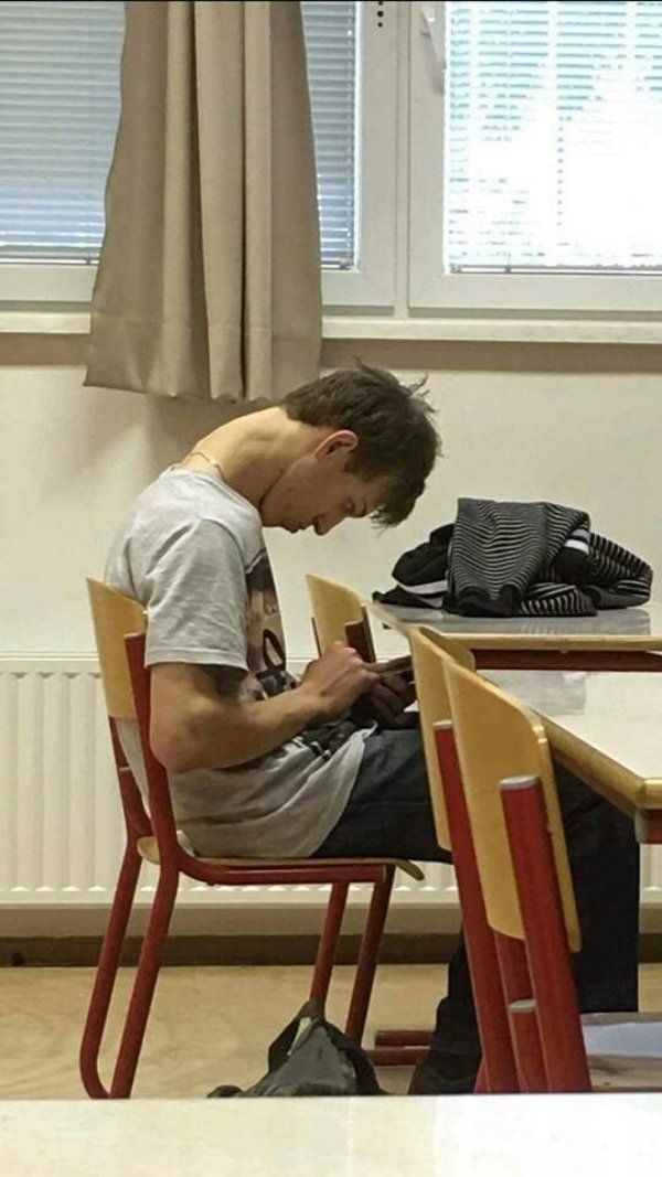 Strange Finds And Situations (29 pics)