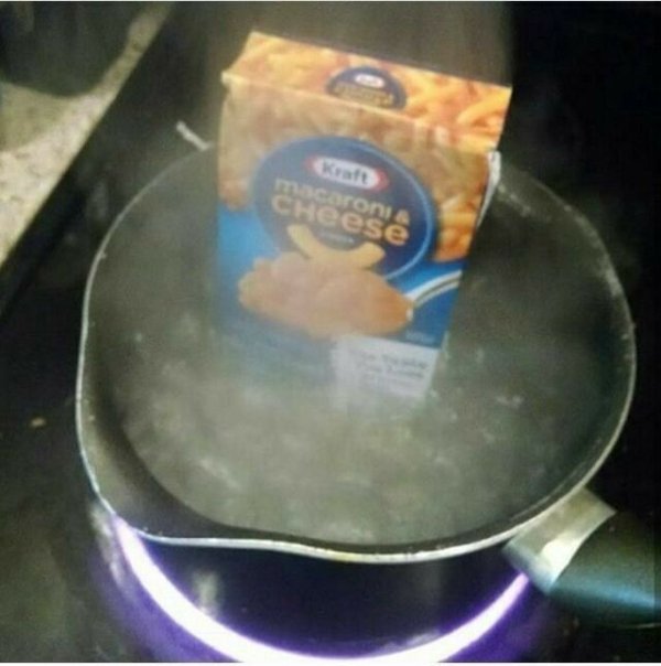 What Is Going On Here? (27 pics)