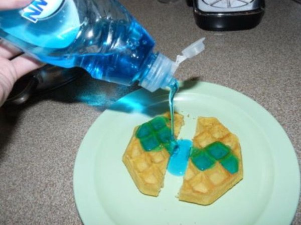 What Is Going On Here? (27 pics)