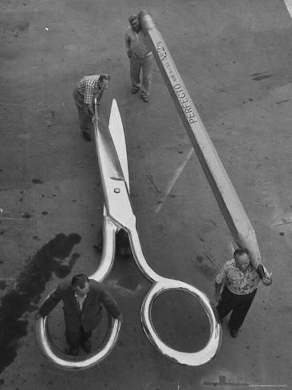 Giant Things (16 pics)
