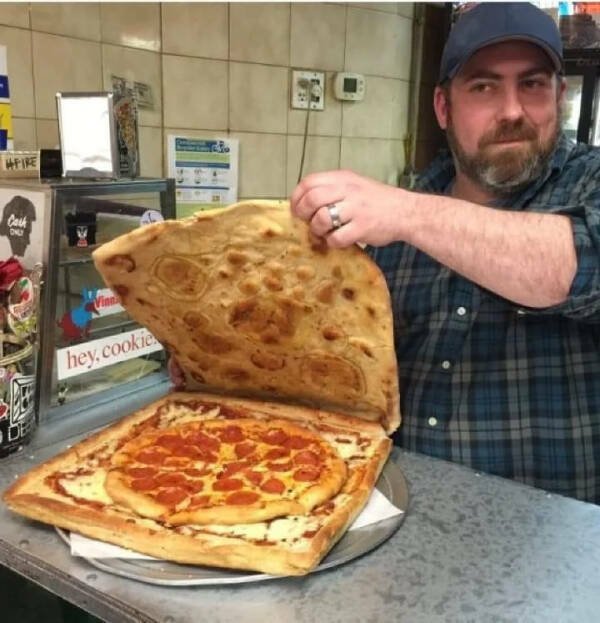 Strange Finds And Situations (25 pics)