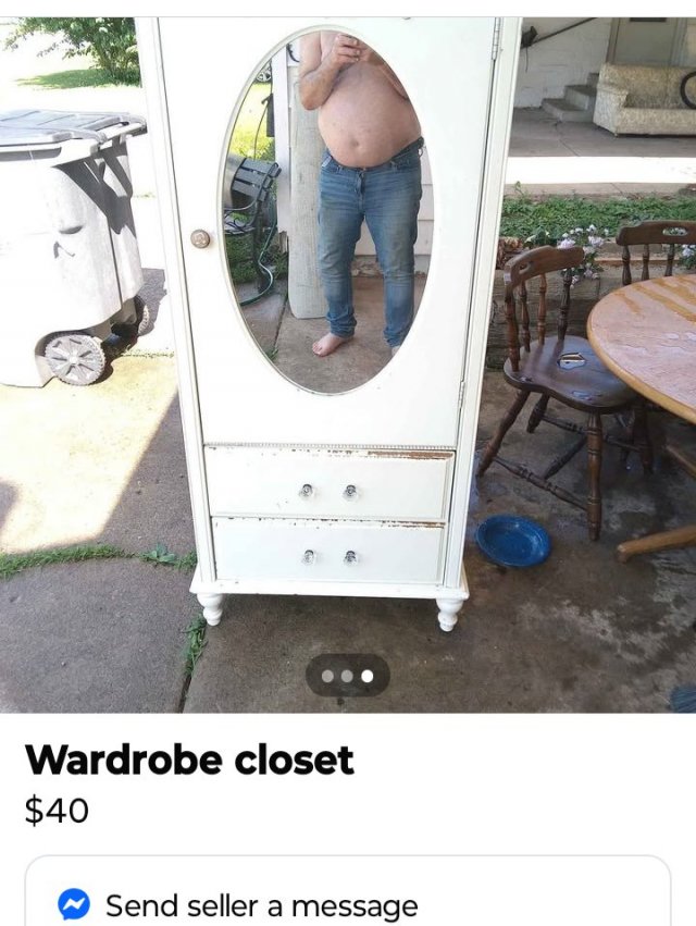 They Are Trying To Sell A Mirror (25 pics)