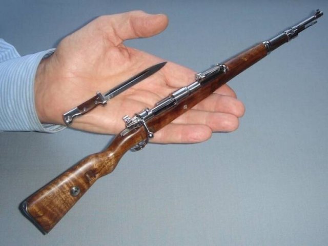 Unusual Things And Designs (18 pics)