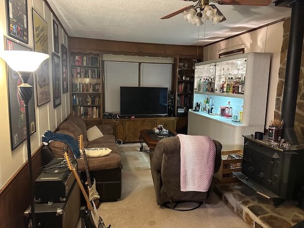 Cool Mens Caves (24 pics)