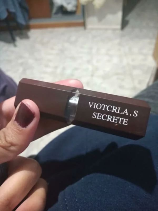 Fake Brands (25 pics)