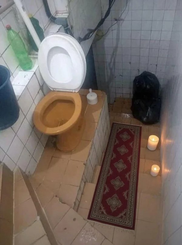 Failed Constructions (23 pics)