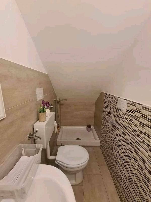 Weird Constructions (18 pics)