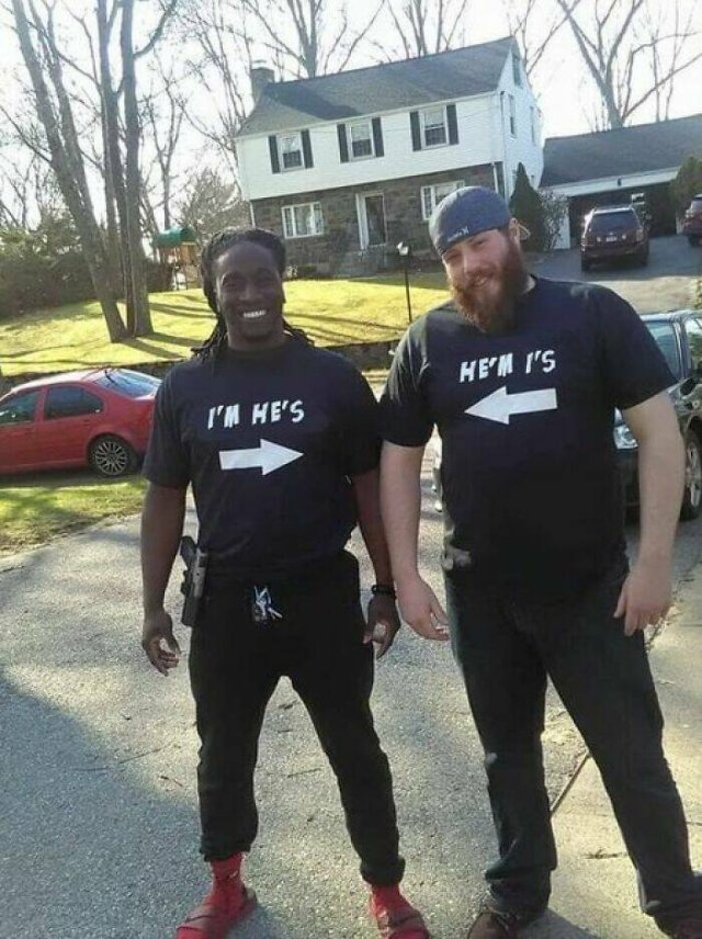 What Is Going On Here? (18 pics)