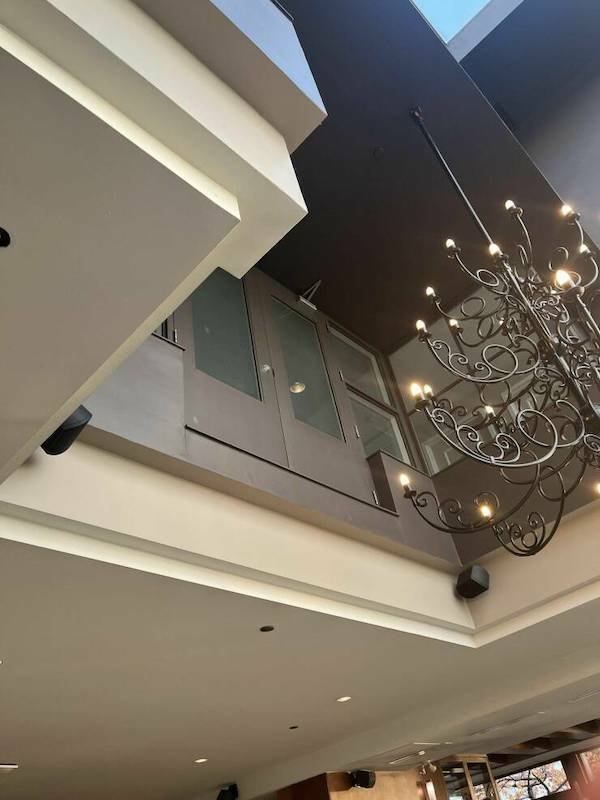 Weird Constructions (18 pics)