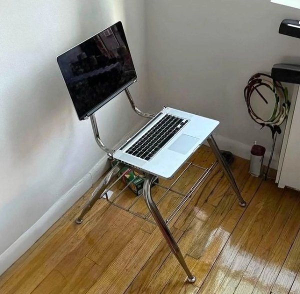 Strange Finds And Situations (32 pics)