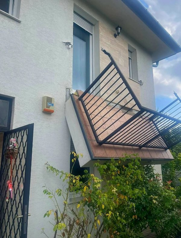 Bad Days Happen (23 pics)