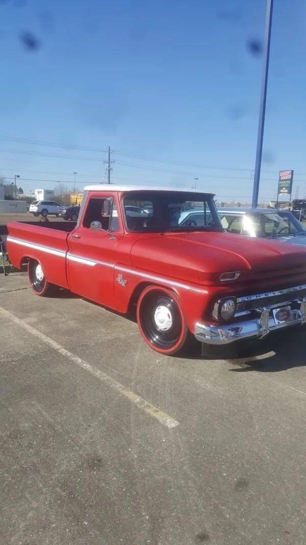 Crazy Trucks (16 pics)