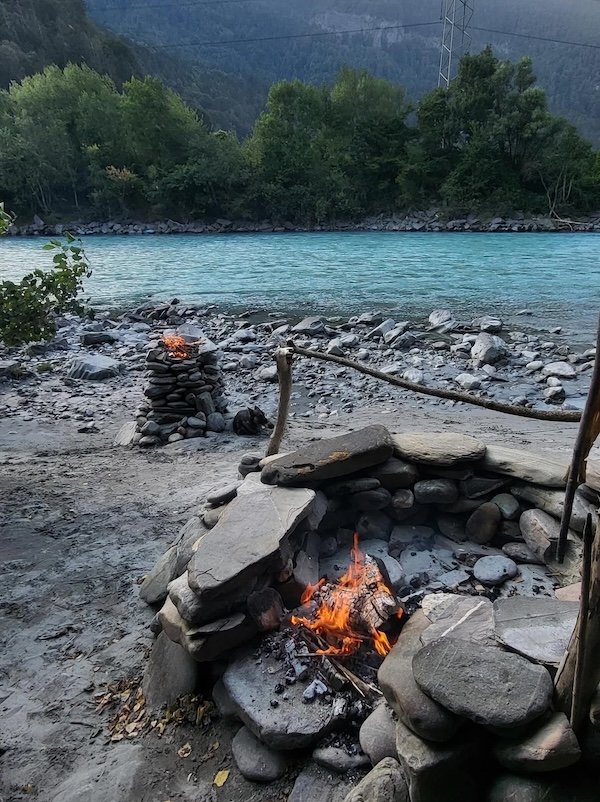 Atmospheric Bushcraft Photos (15 pics)