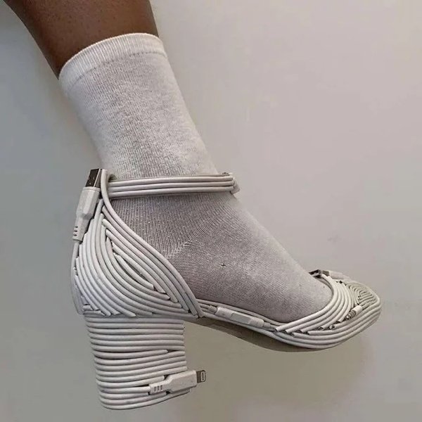 Really Strange Designs (23 pics)
