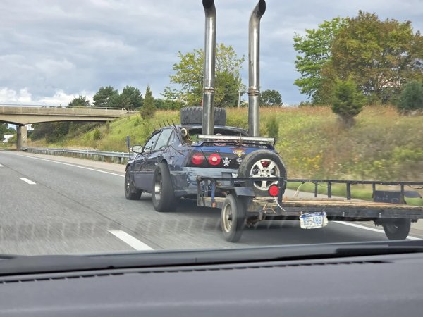 Really Strange Designs (23 pics)