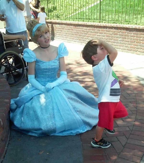 Funny Photos From Amusement Parks (29 pics)