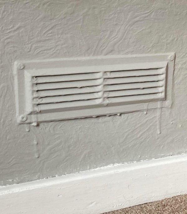 Terrible Landlords (23 pics)