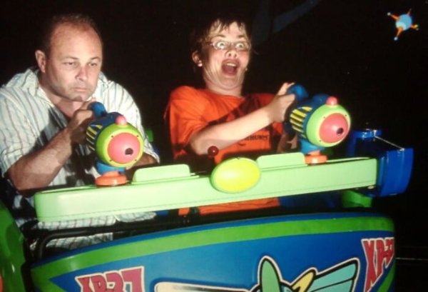 Funny Photos From Amusement Parks (29 pics)