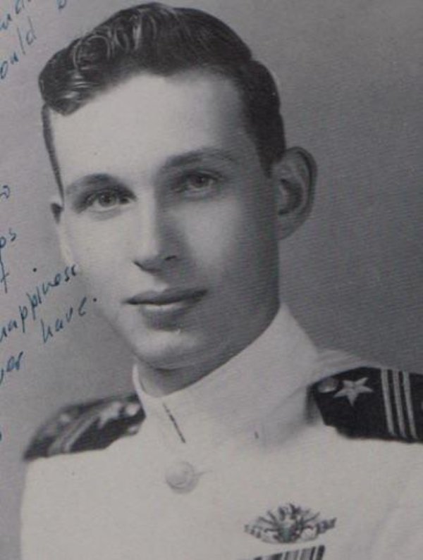 People Share Their Cool Photos From The Past (24 pics)