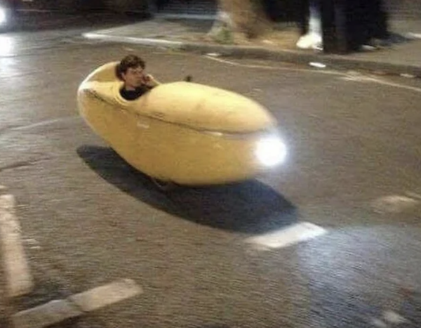 What Is Going On Here? (29 pics)