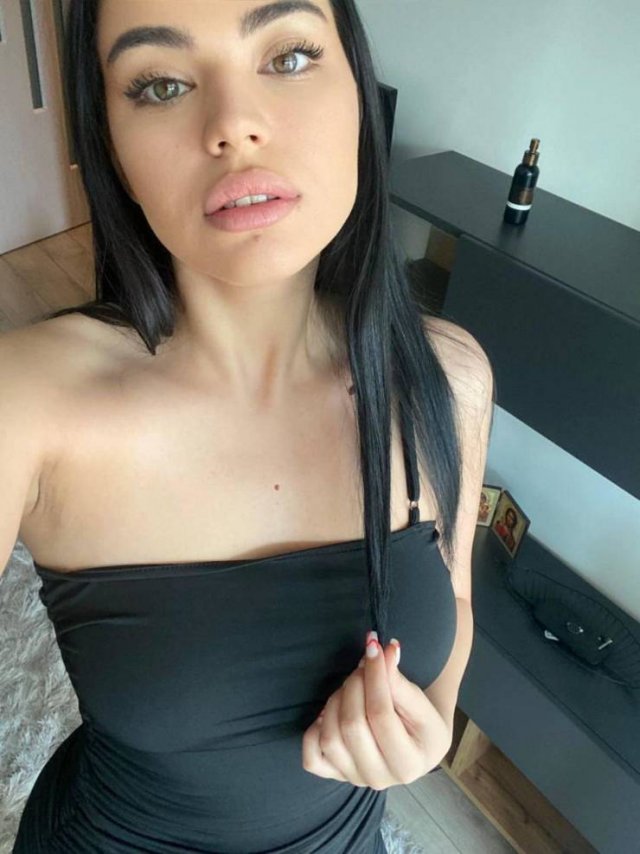 Slim Girls (42 pics)