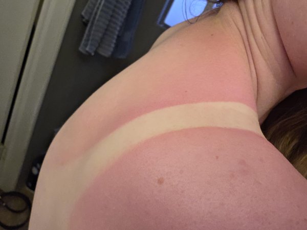 Bad Days Happen (22 pics)