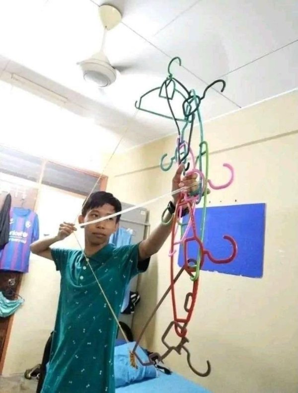 What Is Going On Here? (42 pics)