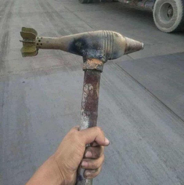 What Is Going On Here? (42 pics)