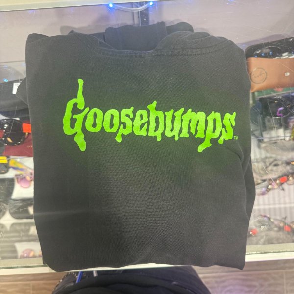 Unusual Finds In Thrift Shops (24 pics)