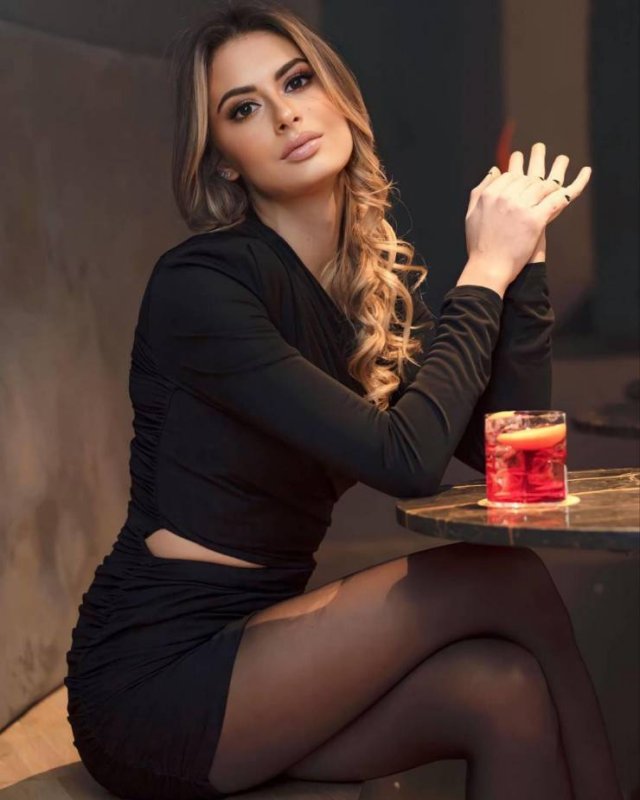 Beauty Girls (51 pics)
