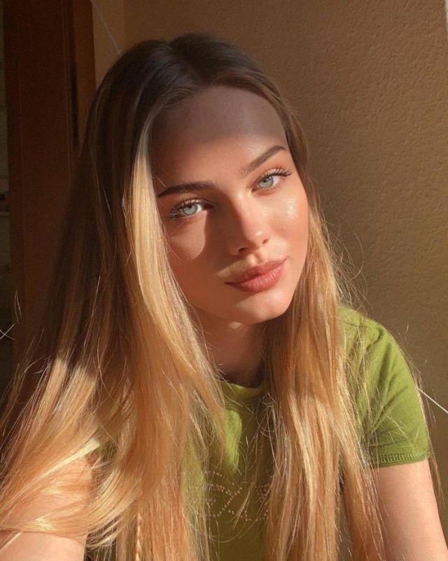 Beauty Girls (51 pics)