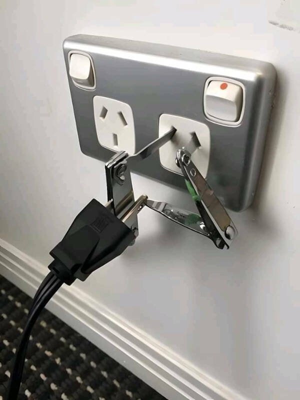 This Is Really Weird (20 pics)