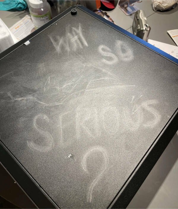 Bad Days Happen (21 pics)
