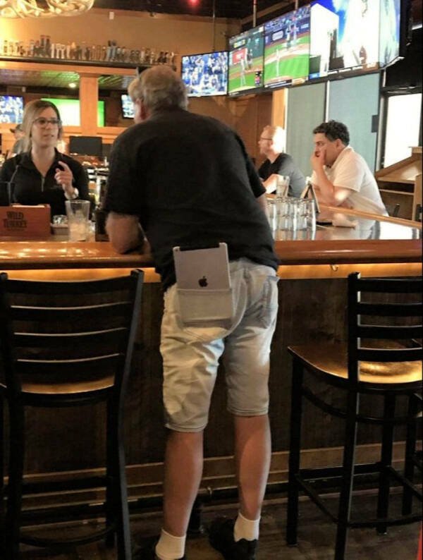 This Is Really Weird (20 pics)