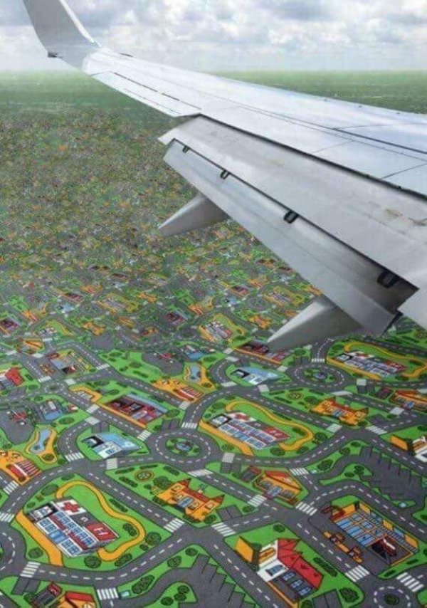 Strange Photos From Around The World (27 pics)