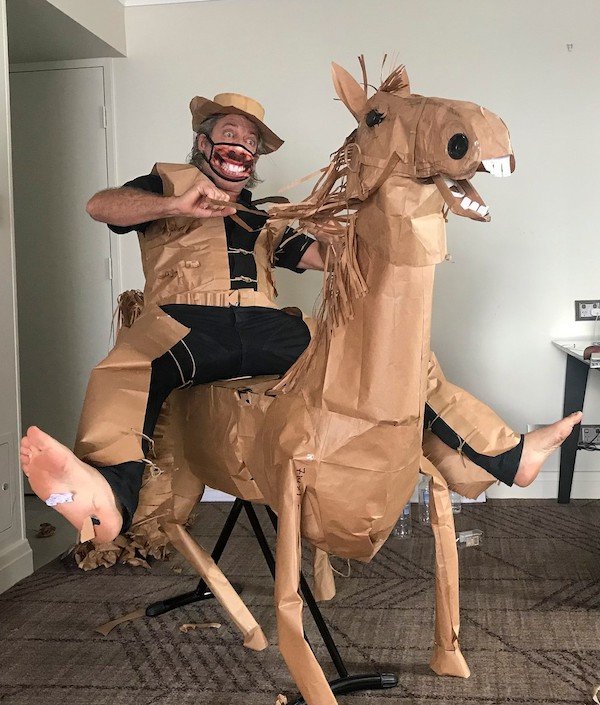 What Is Going On Here? (31 pics)