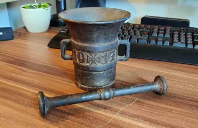 What Are These Things? (23 pics)