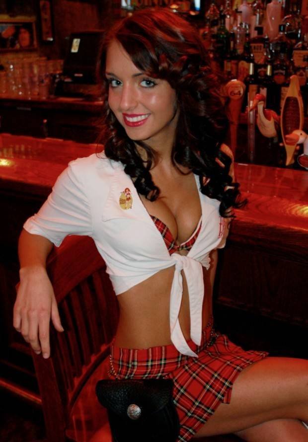 Girls With Red Lips (35 pics)