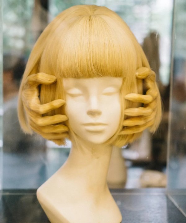 Strange Designs And Finds (23 pics)