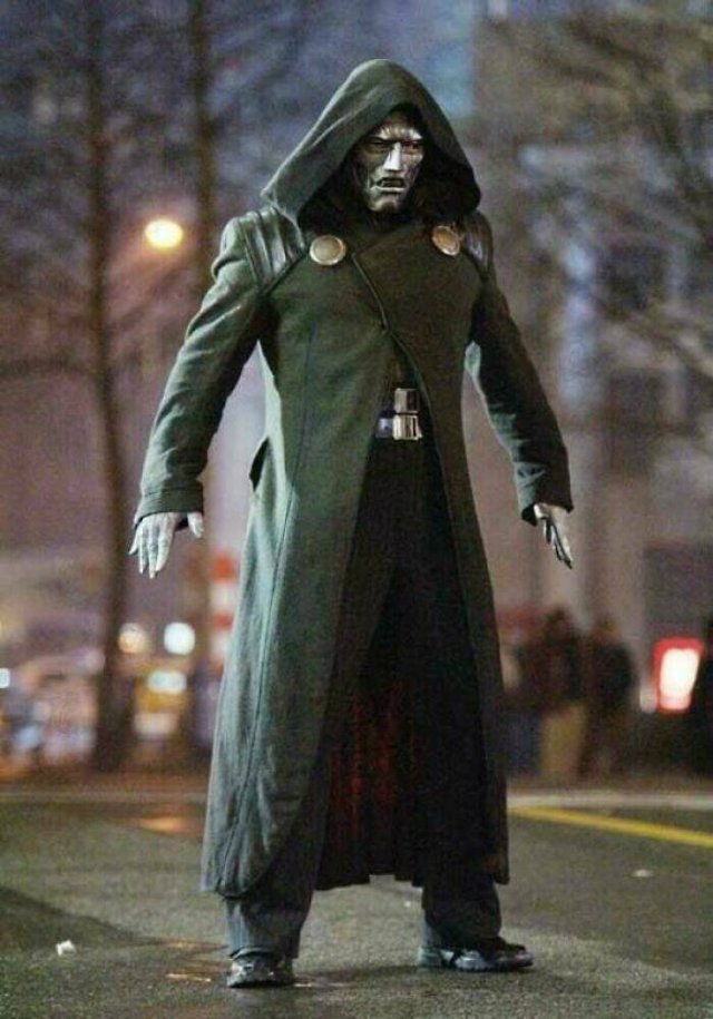 Unexpected Movie Details (23 pics)