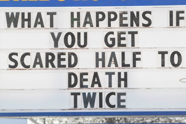 Funny Signs (22 pics)