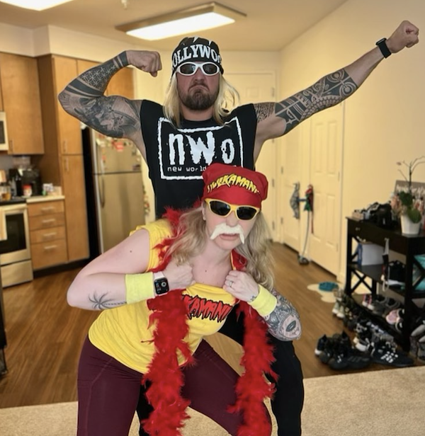 Cool Couples Halloween Costumes (25 pics)