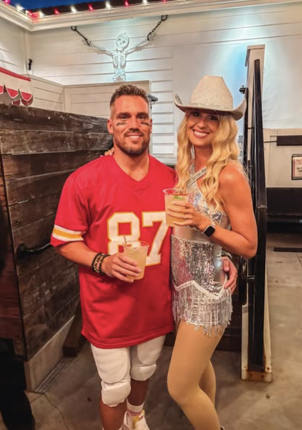 Cool Couples Halloween Costumes (25 pics)