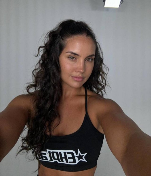 Beauty Girls (26 pics) Beauty Girls (26 pics)