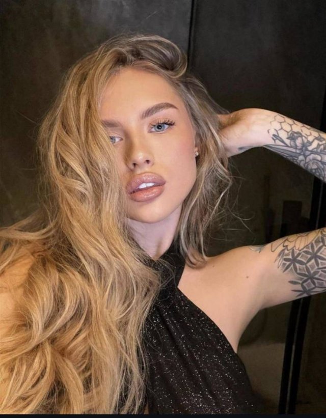 Hot Girls (37 pics) Hot Girls (37 pics)