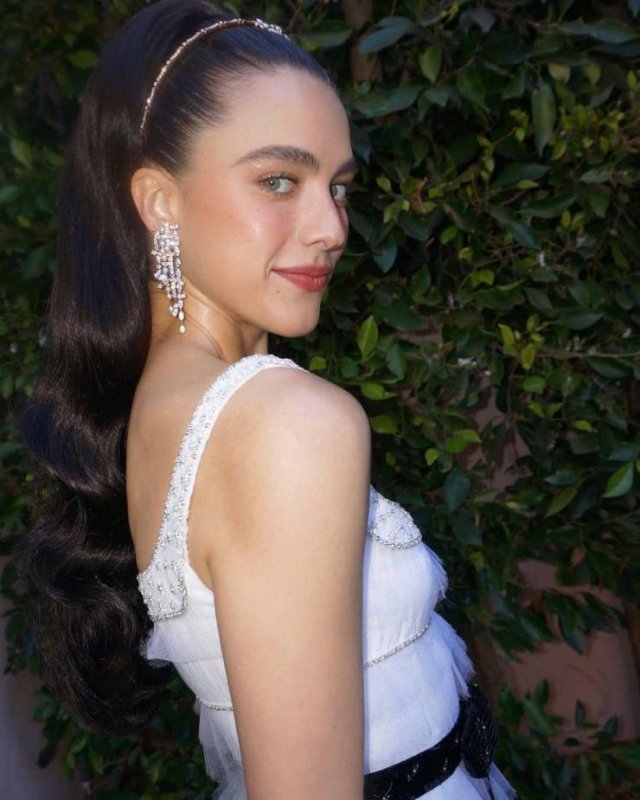 Hot Girls (37 pics) Hot Girls (37 pics)