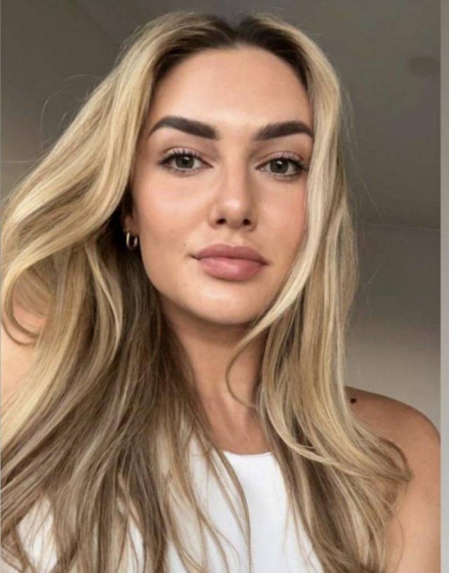 Hot Girls (37 pics) Hot Girls (37 pics)