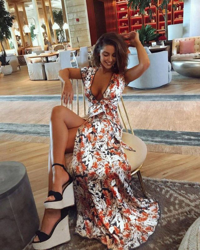 Hot Girls (37 pics) Hot Girls (37 pics)