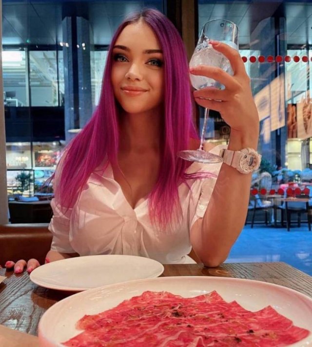 Beauty Girls (35 pics) Beauty Girls (35 pics)