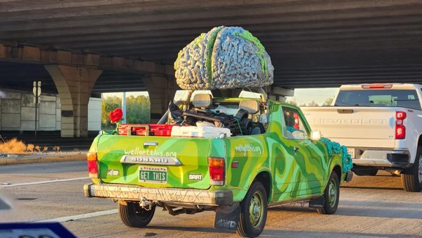 Weird Designs And Constructions (23 pics) Weird Designs And Constructions (23 pics)